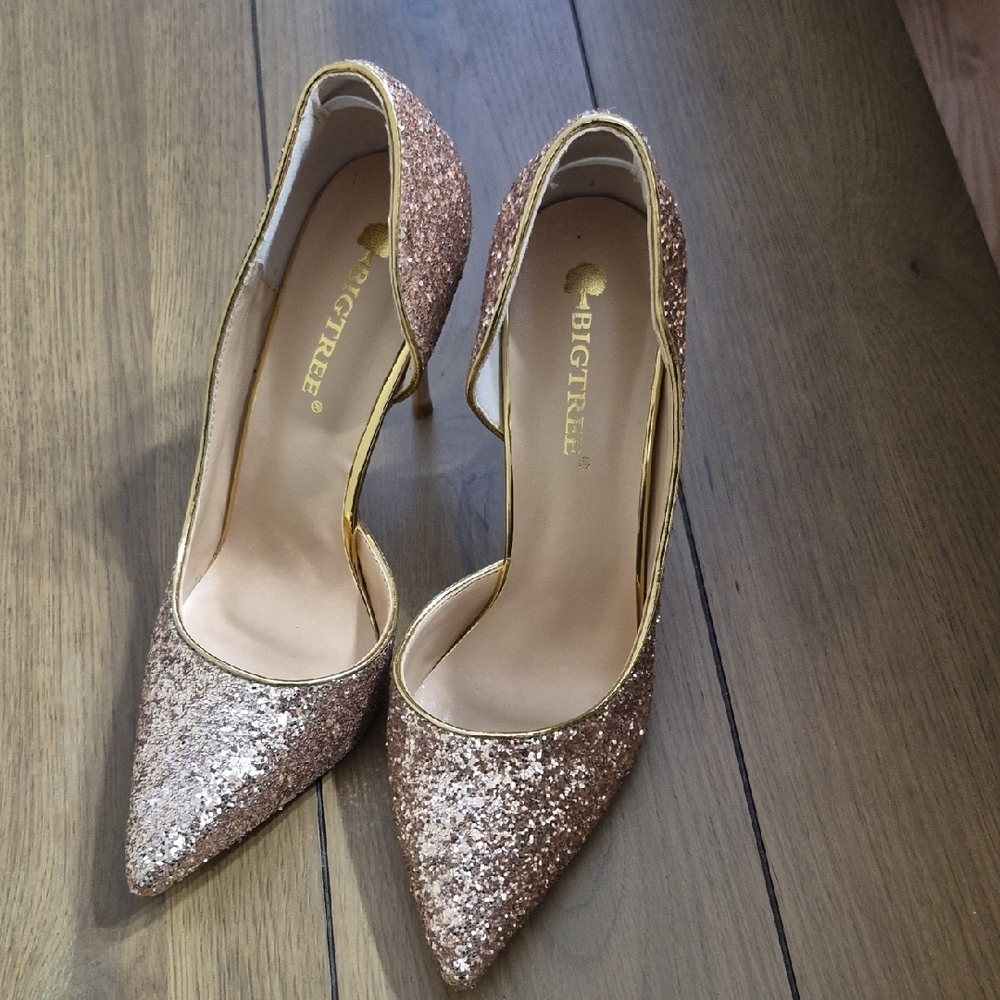 Gold Glitter Stiletto Heels with D'Orsay Design